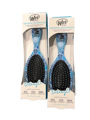 2 Pc Wet BrushOriginal Detangler Hair Brush Wet or Dry Blue And White