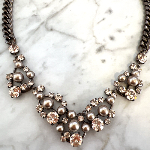 Stunning Givenchy Pink Chocolate Cubic Zirconia & Faux Pearl Statement Necklace - Picture 10 of 23