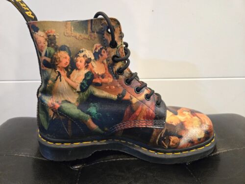 Stivali Dr Martens Hogarth Museum A Rakes Progress Pascal donna 8 2015 - Foto 8 di 15