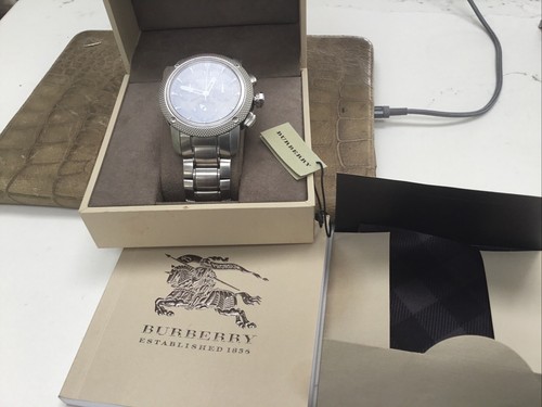 Men’s Burberry Watch BU9801 With Box, Instructions, Burberry Cleaning Cloth - Picture 8 of 9