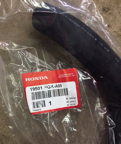 Genuine OEM Honda Pilot Radiator Hose Set 2003-2005 Upper / Lower 19501-PGK-A00 - Picture 5 of 5