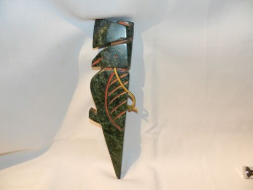 Native ZUNI AMERICAN INDIAN HAND CARVED STONE EAGLE FETISH WITH SIGNATURE - Picture 13 of 14