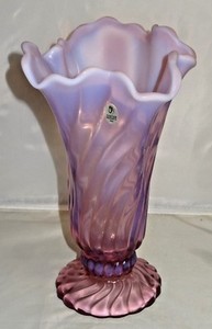 Fenton-Art-Glass-Blush-Rose-Opalescent-Colony-Swung-Vase-Made-USA-06529PF