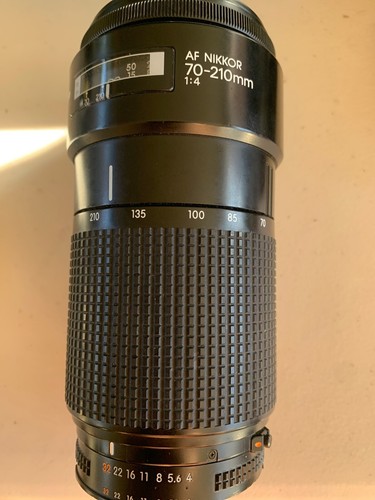 Nikon Nikkor af 70-210mm 1:4 lens - Picture 1 of 7