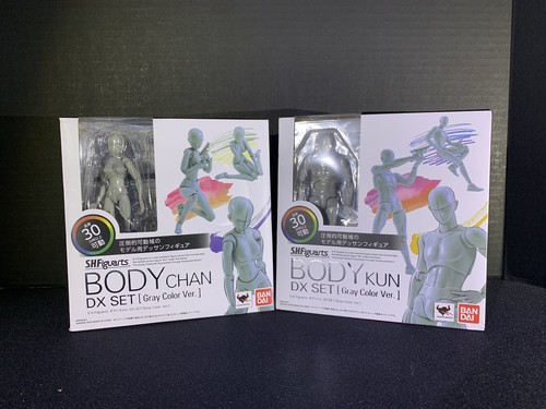 Lot of 2 Bandai Figurine S.H.Figuarts 6 inch Action Figure (Kun) & (Chan) - Read