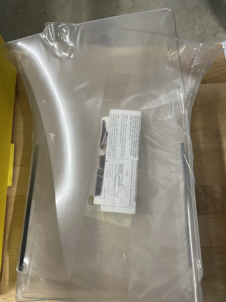 38517 AVS HEADLIGHT COVERS JEEP GRAND CHEROKEE 1993-1998 - CLEAR - Image 2 of 4