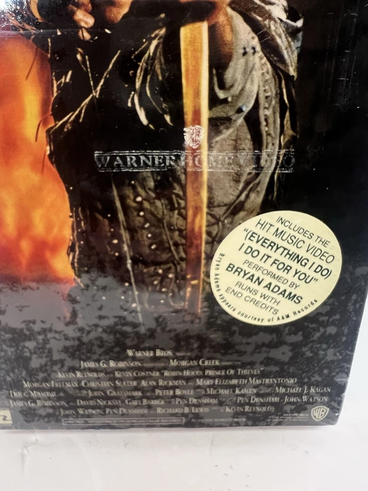Vintage 1991 Robin Hood: Prince of Thieves VHS NEW Sealed Kevin Costner Movie Foto 4 de 4
