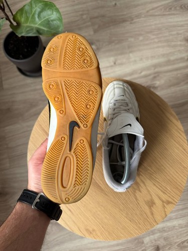 Vintage Y2K Nike Tiempo Soccer Sneakers Blokecore Ronaldinho Size 40 - Picture 5 of 8