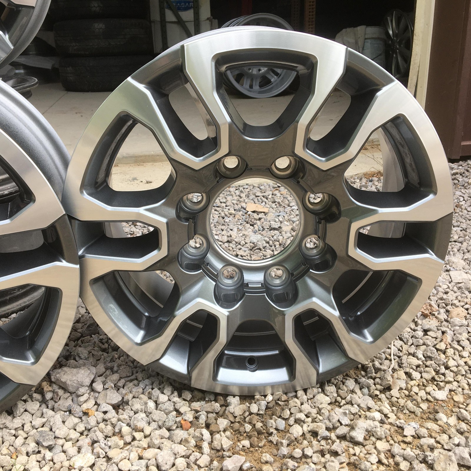 Picture 1 of 5
