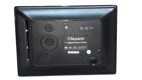 Aluratek 7" Digital Photo Frame Black - Picture 3 of 8