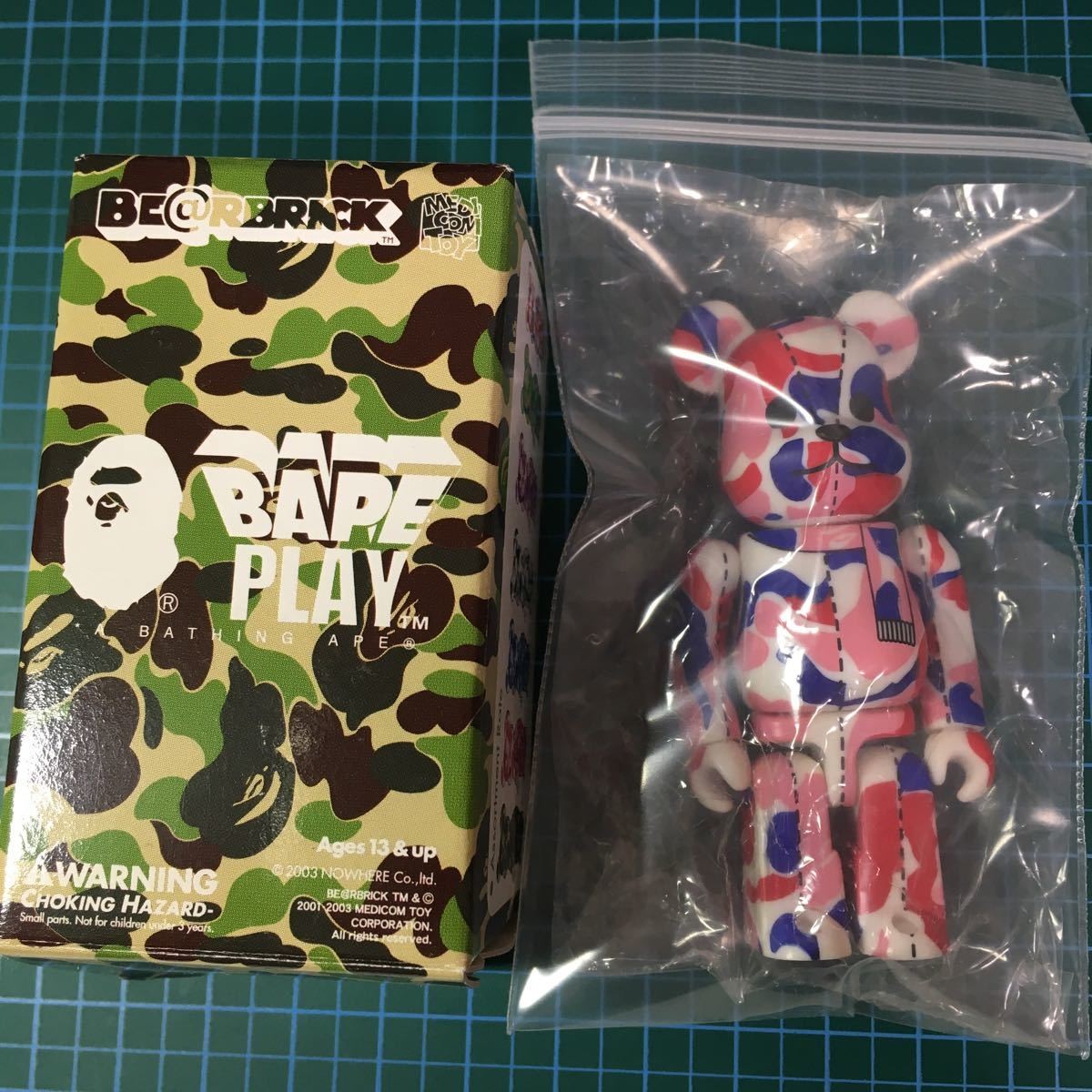 MEDICOM TOY - A BATHING APE BE@RBRICK 100％ Bearbrick 100% Bape Ape Play Medicom Toy A Bathing Ape White