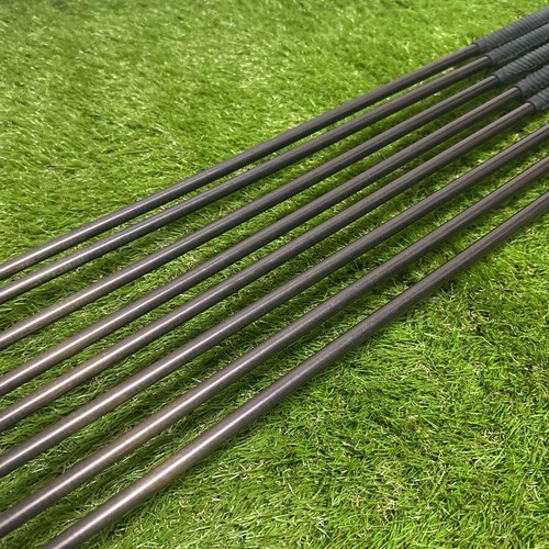 Honma LB280 Set di ferri 8 pezzi mazze da golf uomo R2 Flex acciaio/legno - Foto 8 di 12