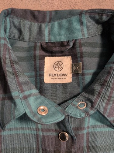 Flylow Men's Royal Shirt Size Medium Pearl Snap Flannel Plaid Outdoor Hiking  - Picture 4 of 8