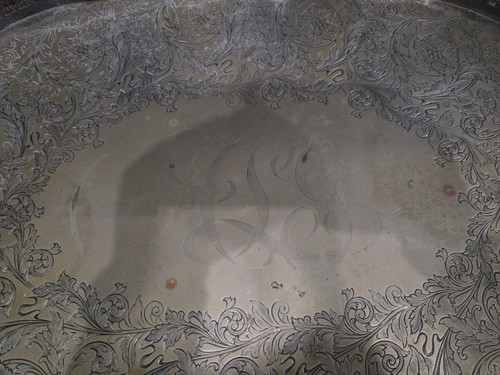 Antique Meriden Brittania Embossed X-large Silverplated Footed Gallery Tray - Picture 2 of 8