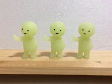 SMISKI Series 3 Little triplets chibi GLOW IN THE DARK Figure Dreams set #042