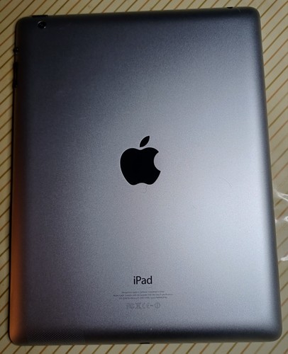 Apple iPad 4th Gen (A1458) 9.7" 16GB - Black WiFi B  - Picture 3 of 5