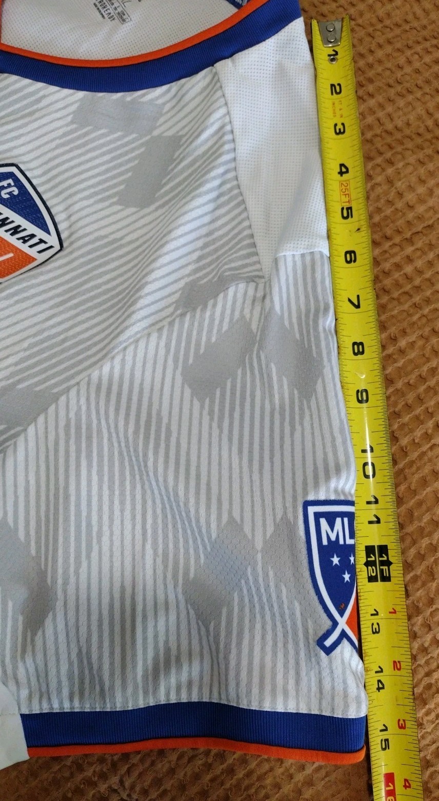 Picture 12 of 17