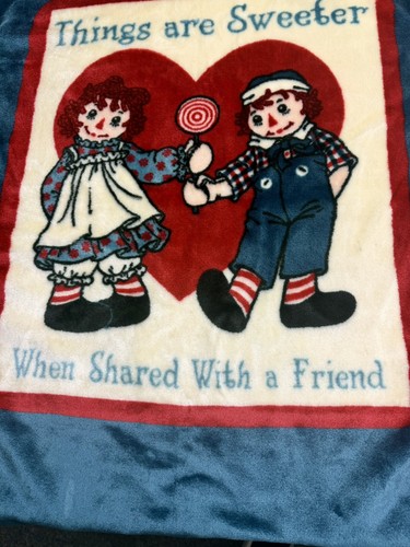 Vintage Raggedy Ann and Andy Plush Blanket 30X 41” Things Are Sweeter W/ Pillow - Picture 2 of 7