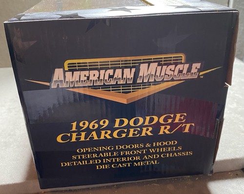 Ertl 1969 Dodge Charger R/T  Limited Edition  1:18 American Muscle - NIB - Picture 5 of 6