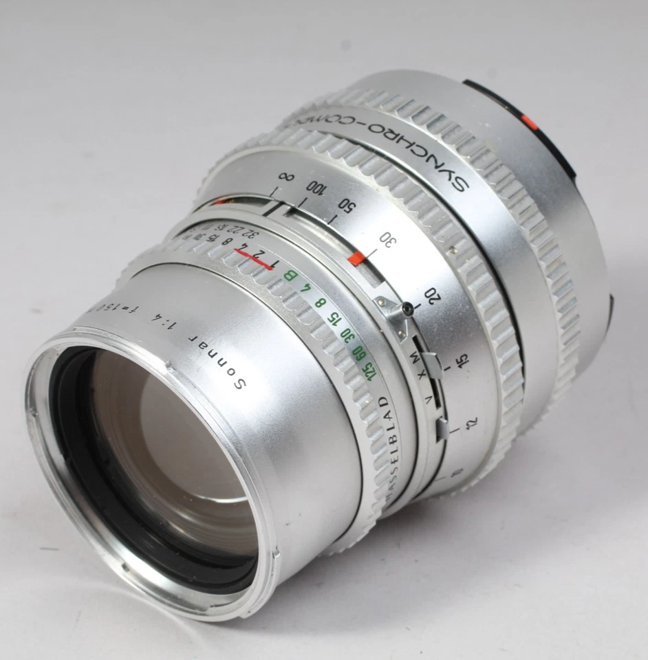 HASSELBLAD CHROME 150MM F/4 C ZEISS SONNAR WITH BUBBLE CASE 5267966 - Image 2 of 4