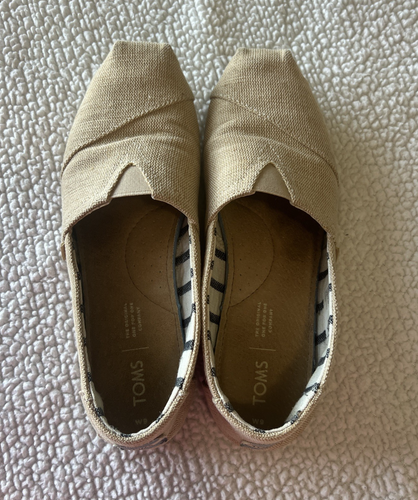 Zapatos clásicos de lona Tom's para mujer talla 9 Natural Heritage en caja - Imagen 3 de 8