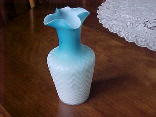 MOTHER OF PEARL BLUE SATIN GLASS 10" VASE MT WASHINGTON - Picture 2 of 7
