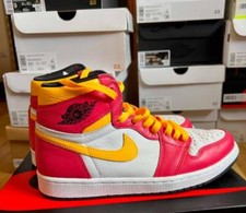 Nike Air Jordan 1 Retro High OG 555088-603 Men's 9 Basketball Sneaker Fusion Red