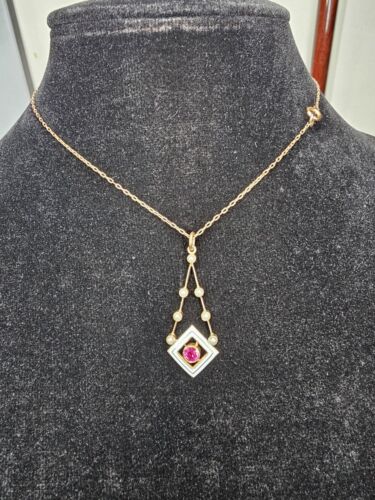 Vintage GF Seeded Pearl - Lab Ruby - White Enamel Lavaliere/Pendant - 14" Chain - 第 1/8 張圖片