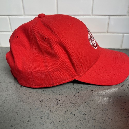 Detroit Red Wings Fan Favorite Hat NHL Adjustable Classic Cap - Picture 5 of 8