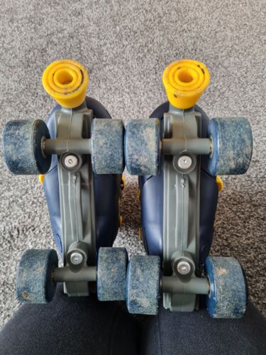 Disney Quad Skates. Extendable. Mickey Mouse. Blue And Yellow. Sizes C13- 2.5 - Picture 7 of 10