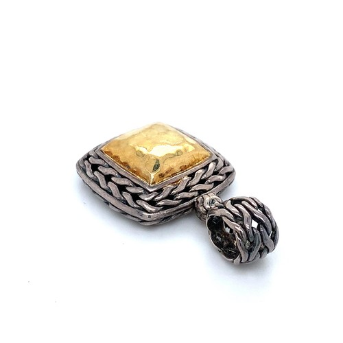 John Hardy 925 Sterling Silver & 22K Yellow Gold Palu Square Hammered Pendant - Picture 6 of 8