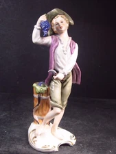 Goebel Bochmann FR 27 BOY HOLDING GRAPES 8" TMK 4 With INCISED CROWN