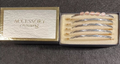 Vintage Accessory Crossing Five Piece Silvertone Bangle