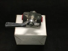 NEW PARKER REPUBLIC 309GG-1/4SS HYDRAULIC PLUG VALVE 1/4" STAINLESS ST. 