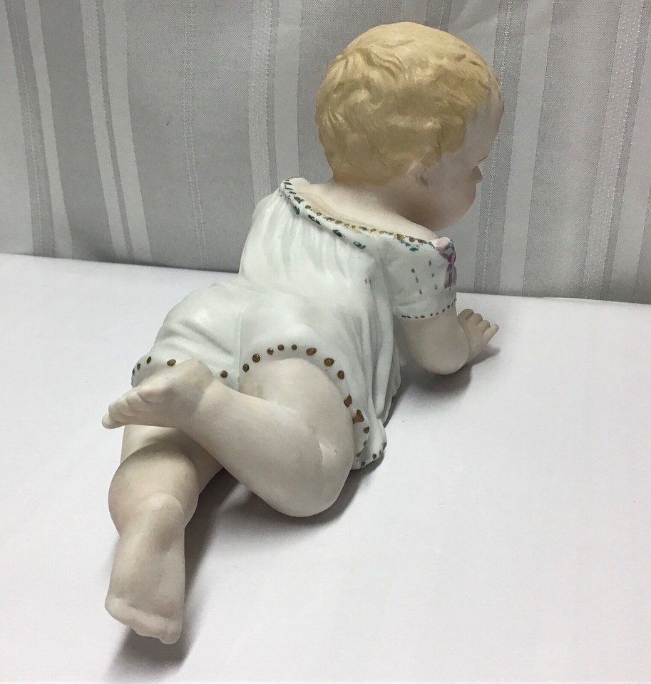 Vintage Piano Baby Bisque Crawling Girl 23/109 Figurine Doll Andrea by