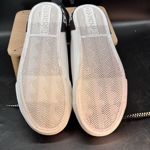 Ground Up Disney Minnie Mouse Low Top Sneakers Women’s Size 6 NEW NWT Cute - Picture 21 of 24