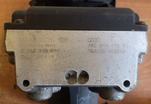 AUDI A4/A6/A8 ABS PUMP CONTROL MODULE UNIT 0265218011 4AD614111G - Picture 3 of 3