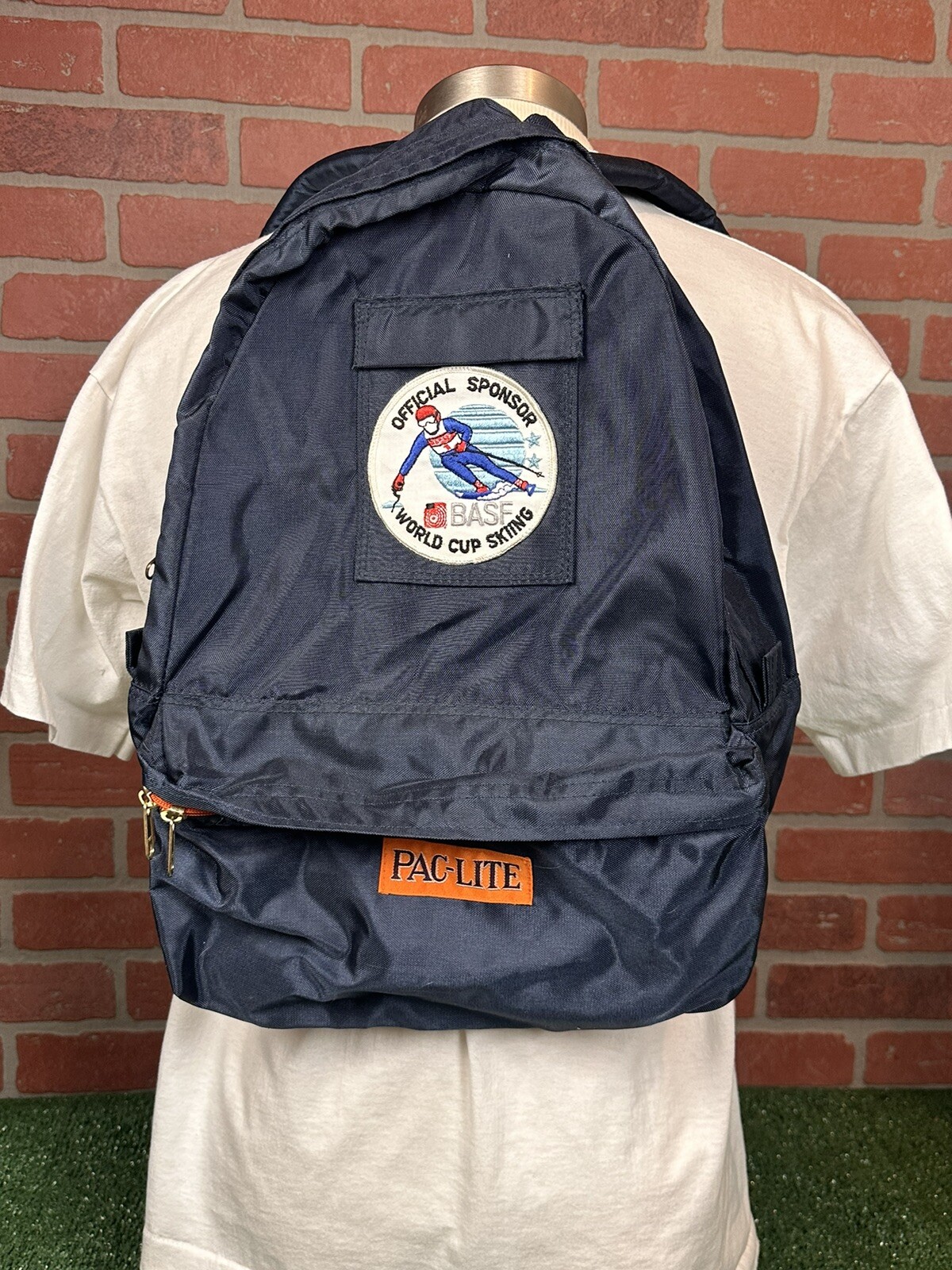 Picture 1 of 5
