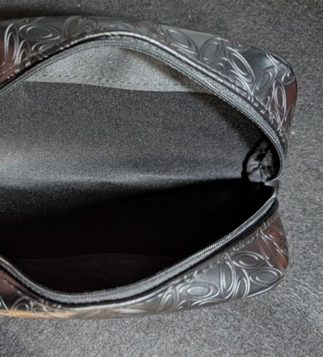 Oakley Soft Shell Wristlet Zipper Sunglasses Cosmetic Case Black O Logo 7” Long - Picture 3 of 5