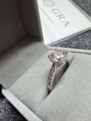 2Ct Round Cut VVS1 Moissanite Solitaire Engagement Ring 14K White Gold Plated