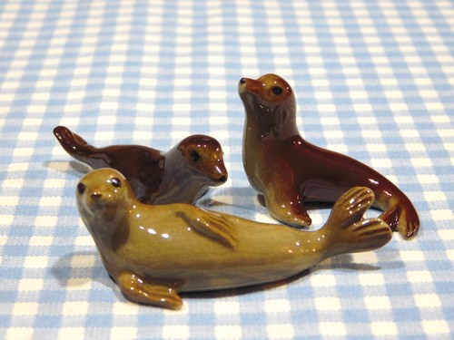 hagen renaker seal