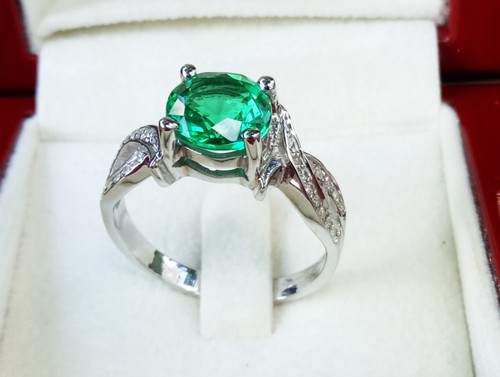 925 Silver & White Gold Plated Round Lab Created Emerald Women Ring size 9 (#59) - Picture 1 of 8