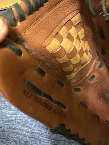 Easton EKX 14 All Leather Glove 14" Pattern RHT Used - Picture 5 of 7