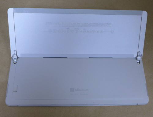 Microsoft Surface Go, Platinum, 10", 4GB, 64GB, Wi-Fi- Camera doesn't work - Picture 9 of 14