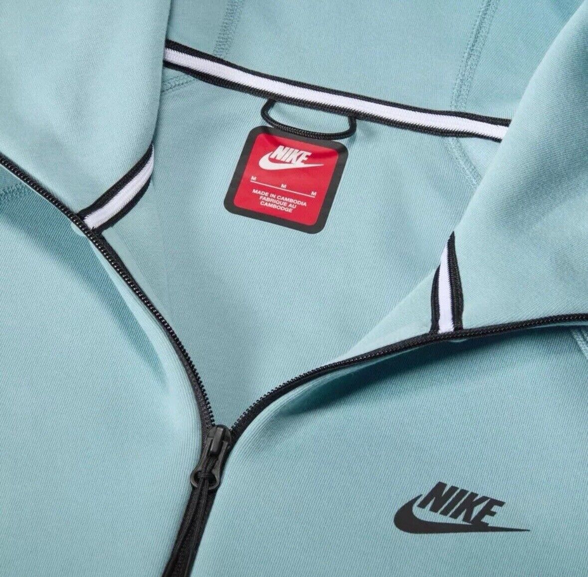 Nike Tech Fleece Windrunner Full Zip Hoodie NWT Aqua Blue Nike Tech Fleece Windrunner Full Zip Hoodie NWT Aqua Blue
