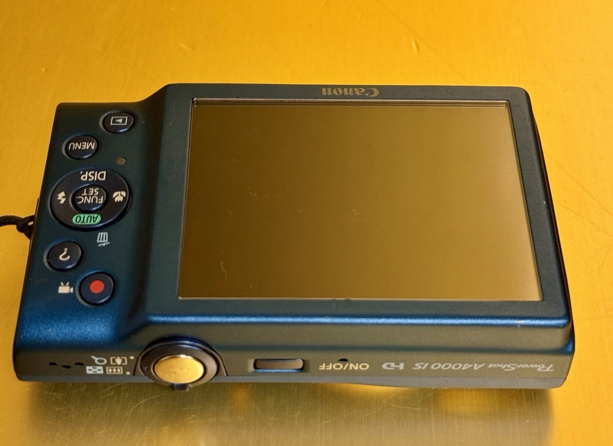 キャノンPower shot A4000is【美品】 Canon PowerShot A4000 IS 16.0MP Digital Camera - Blue for