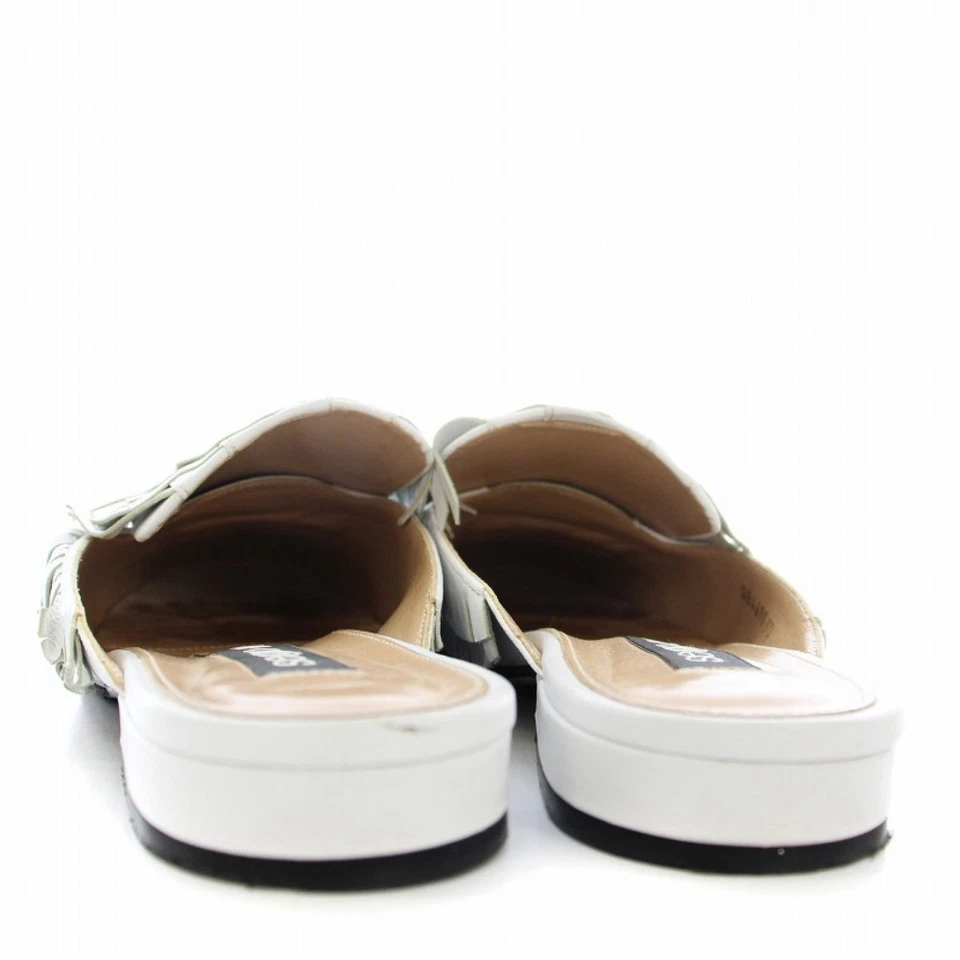 Sapato plano feminino Sergio Rossi tamanho 37,5 couro branco - Imagem 3 de 4