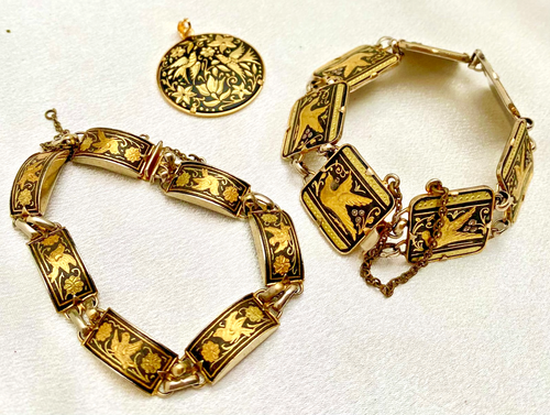 JUEGO DE 3 JOYAS TOLEDO DAMASQUINA ORO DAMASCENO: DOS PULSERAS y BROCHE c1995 en muy buen estado - Imagen 5 de 6