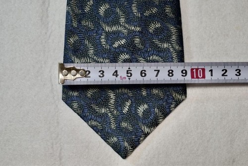 GIANNI VERSACE Rare tie Blue, allover pattern silk from japan M1946 - Picture 18 of 24