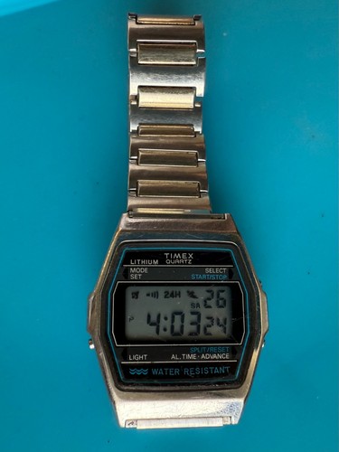 Men's Watch - Vintage Timex Watch - Digital Lithium Quartz
